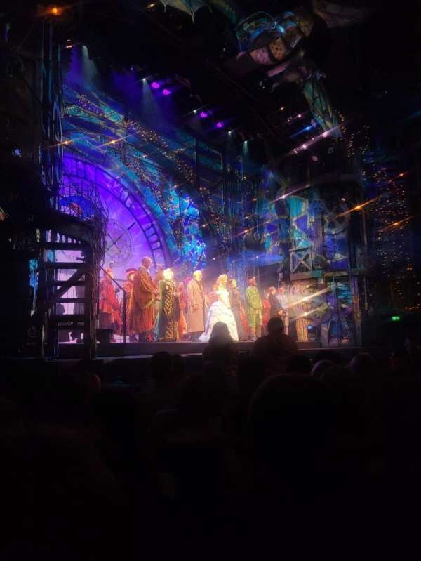 Apollo Victoria Theatre, section: Stalls, row: F, seat: 41