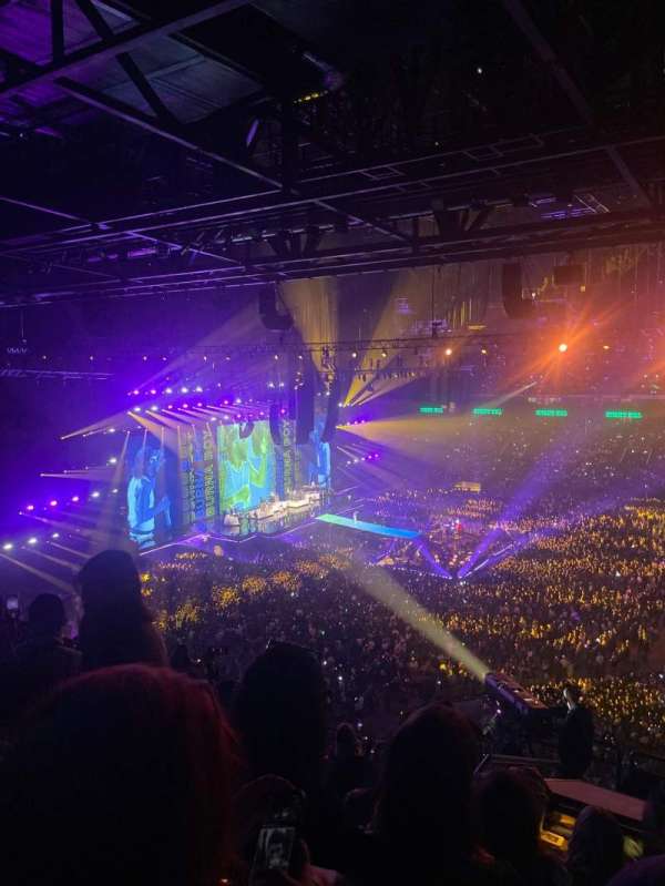 Paris La Défense Arena, section: 405, row: 53, seat: 18