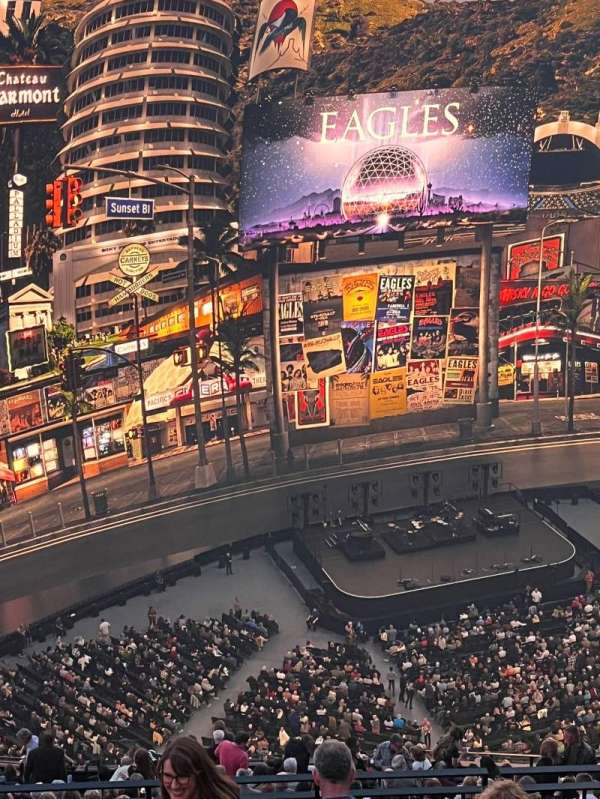 the sphere, vegas, section: 404, row: 5, seat: 10