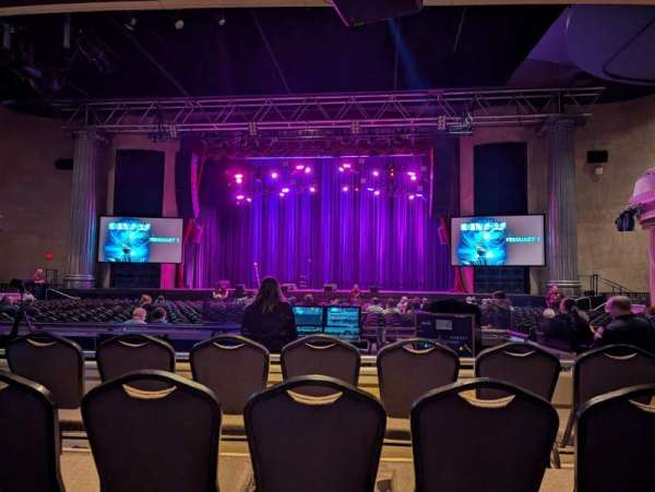 Hard Rock Live Orlando, section: Right Rear, row: DD, seat: 4