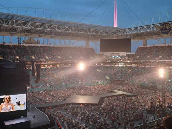 Hard Rock Stadium, section: 351, row: 7, seat: 13