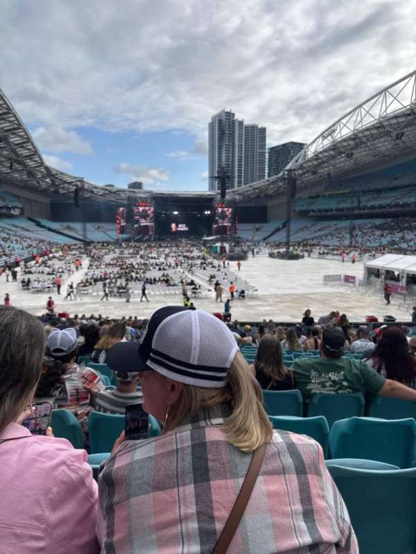 Accor Stadium, section: 116, row: 72, seat: 6