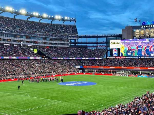Gillette Stadium, section: 138, row: 35, seat: 19