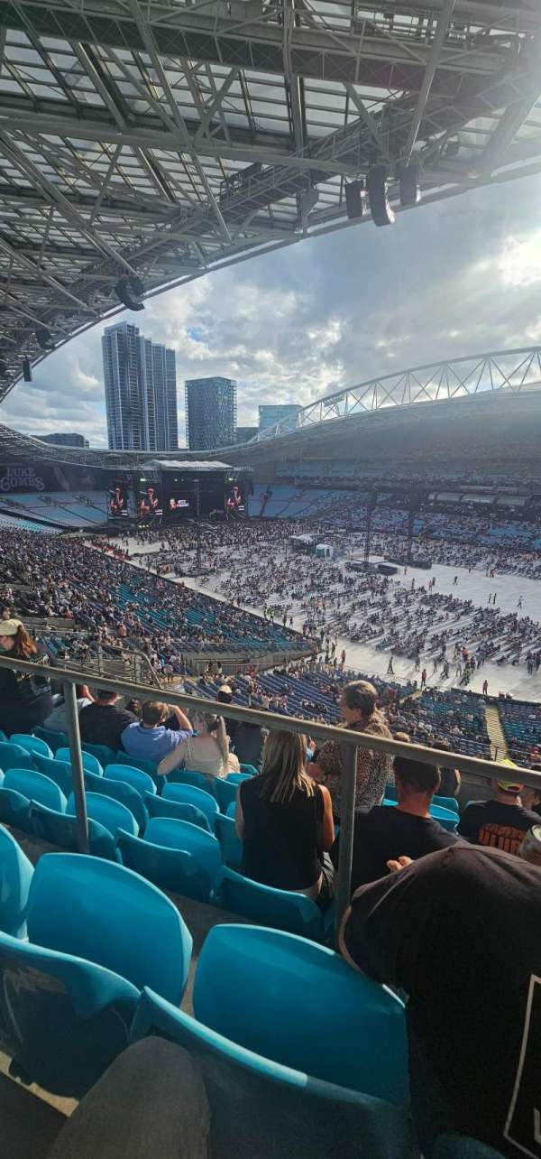 Accor Stadium, section: 412, row: 7, seat: 49