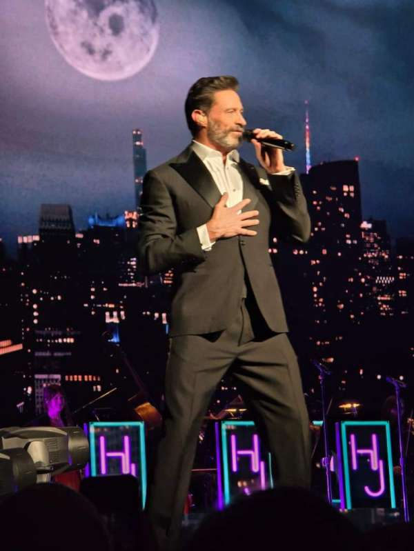 Radio City Music Hall, section: Orchestra 6, row: HH, seat: 605