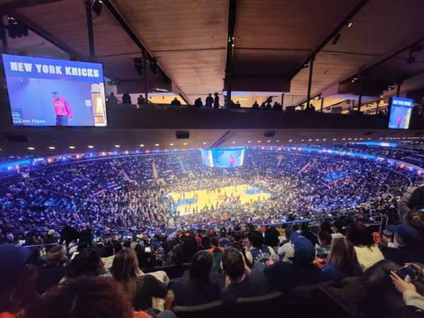 Madison Square Garden, section: 209, row: 17, seat: 12