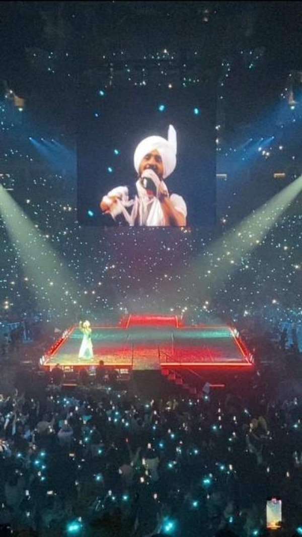 The O2, London, section: 116, row: R, seat: 474