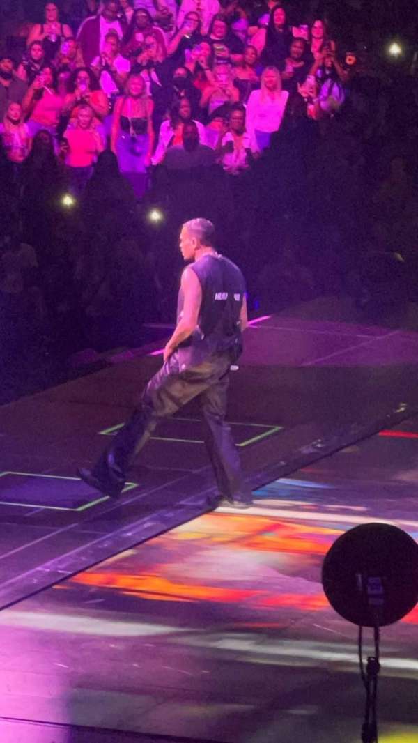 Nationwide Arena, section: 101, row: R, seat: 9-10