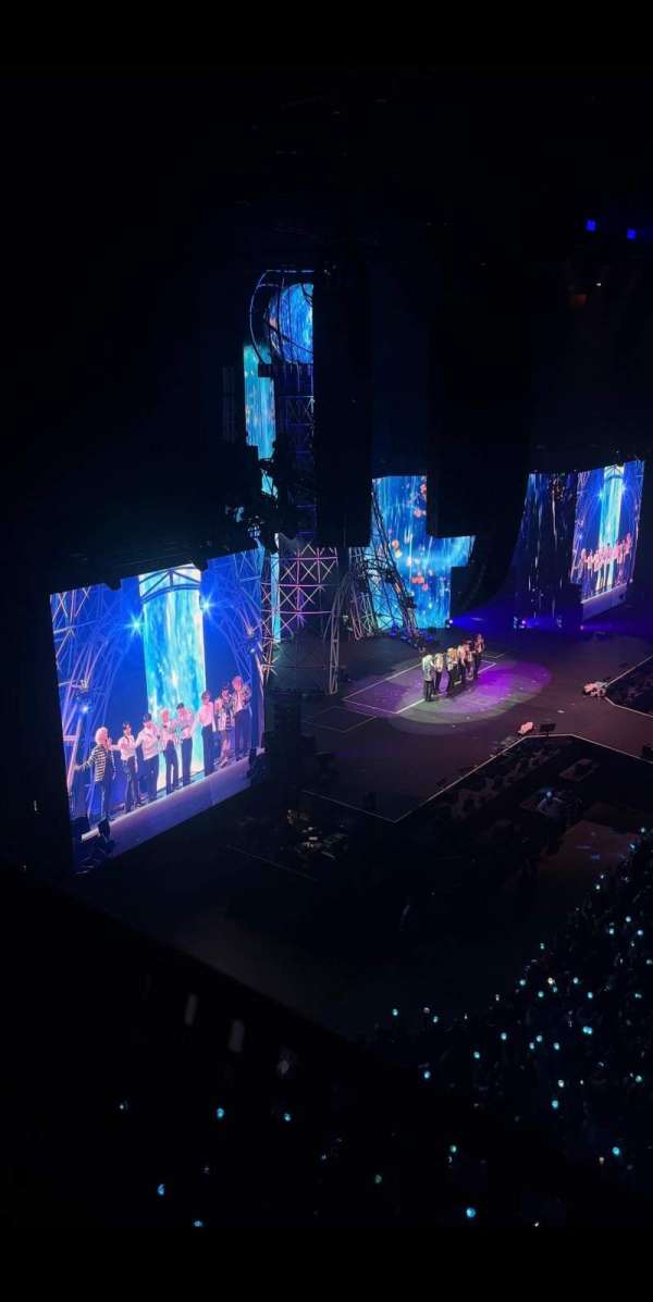 Ziggo Dome, section: 212, row: 1, seat: 409