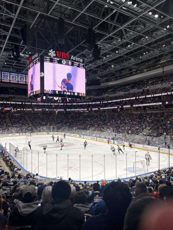 UBS Arena, section: 101, row: 18, seat: 4