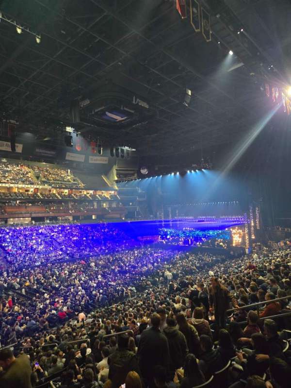 Nationwide Arena, section: C6, row: 1, seat: 11
