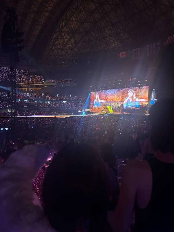 Rogers Centre, section: 112, row: 23, seat: 6