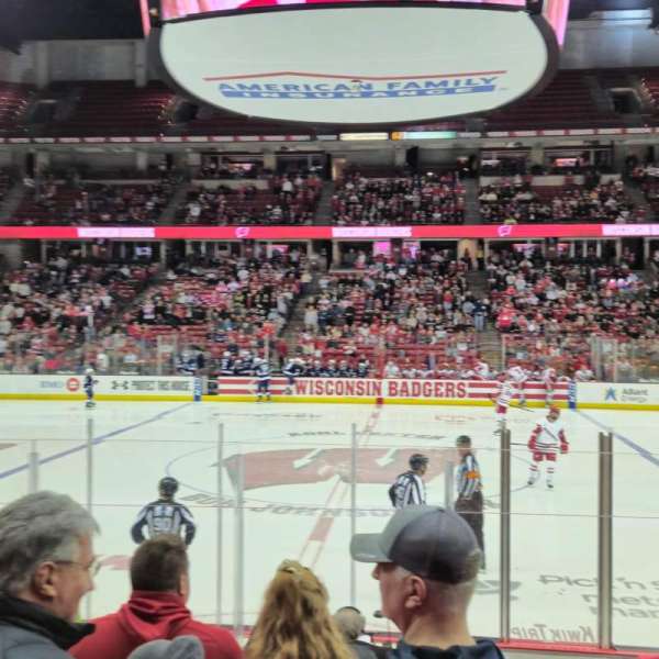 Kohl Center, section: 108, row: F, seat: 6