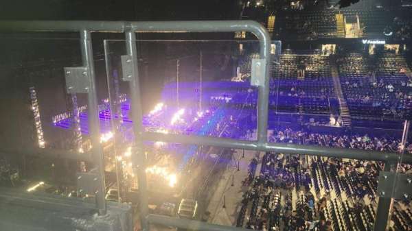 CFG Bank Arena, section: 219, row: B, seat: 16
