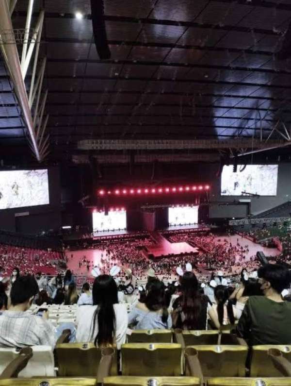 Philippine Arena, section: 422, row: 122, seat: 449