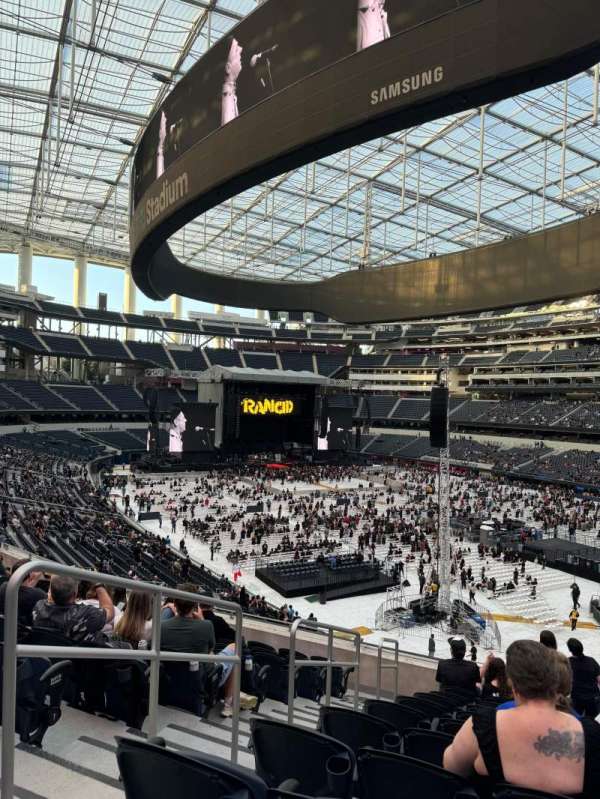 SoFi Stadium, section: 226, row: 11, seat: 13