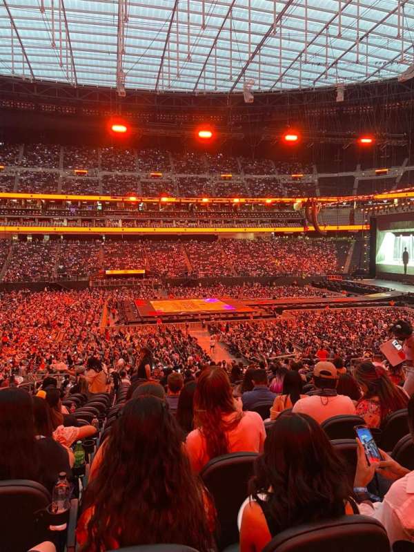 Allegiant Stadium, section: C134, row: 33, seat: 17