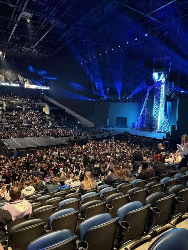 Royal Arena, section: 103, row: 22, seat: 51