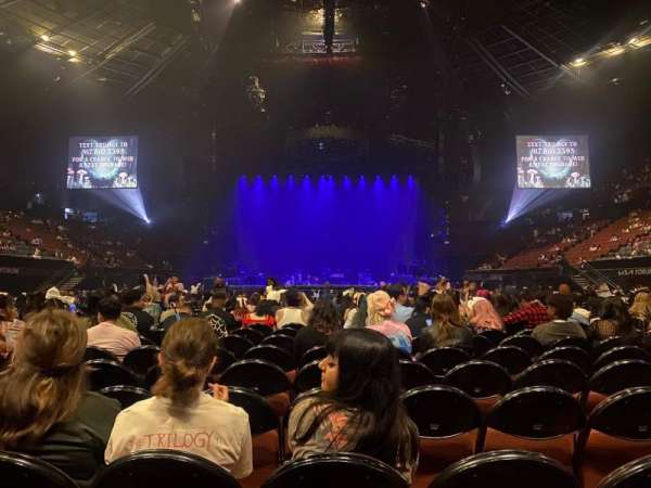 Kia Forum, section: H, row: 19, seat: 7