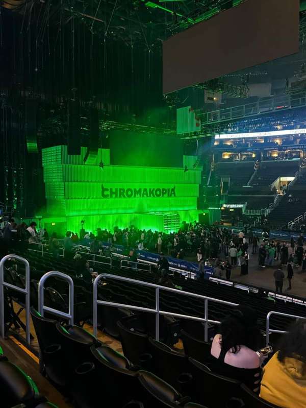 Crypto.com Arena, section: 110, row: 20, seat: 16