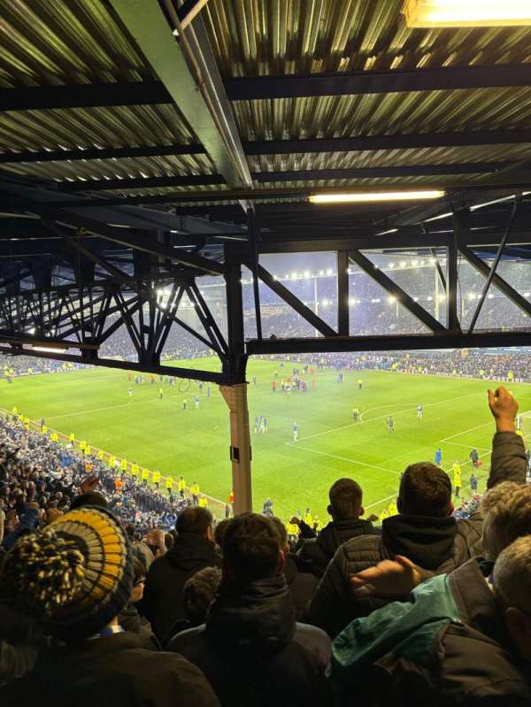 Goodison Park, section: TS5, row: R, seat: 236