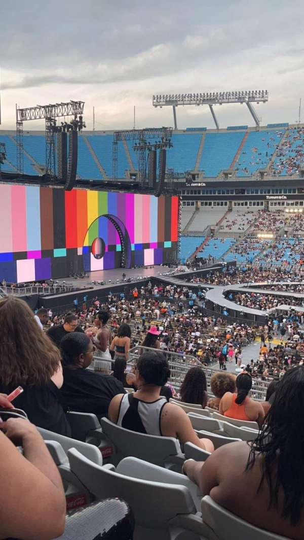 Bank of America Stadium, section: 342, row: 15, seat: 15