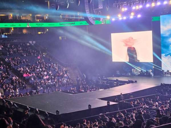 Oakland Arena, section: 102, row: 22, seat: 1