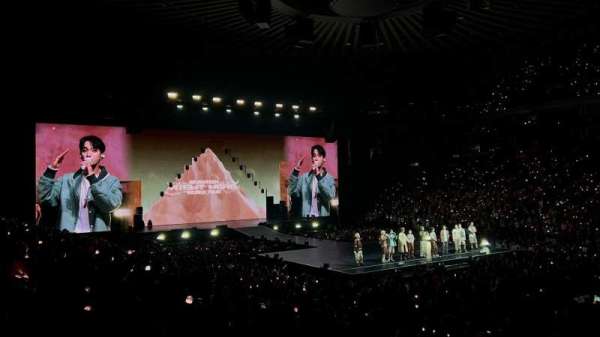 Oakland Arena, section: 110, row: 12, seat: 24