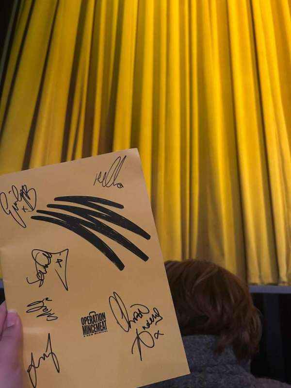 Fortune Theatre, section: Stalls, row: A, seat: 3