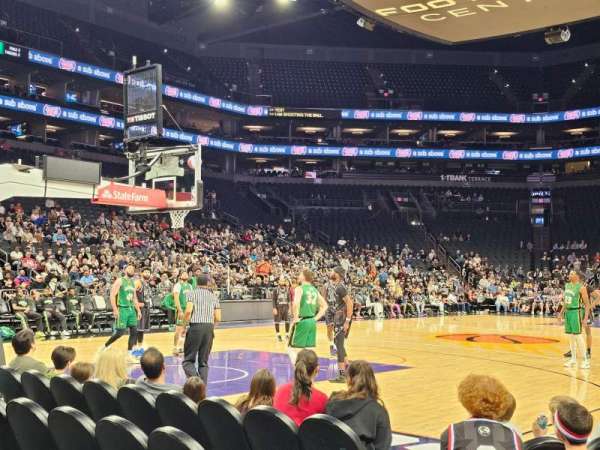 Mortgage Matchup Center, section: 118, row: 2, seat: 2