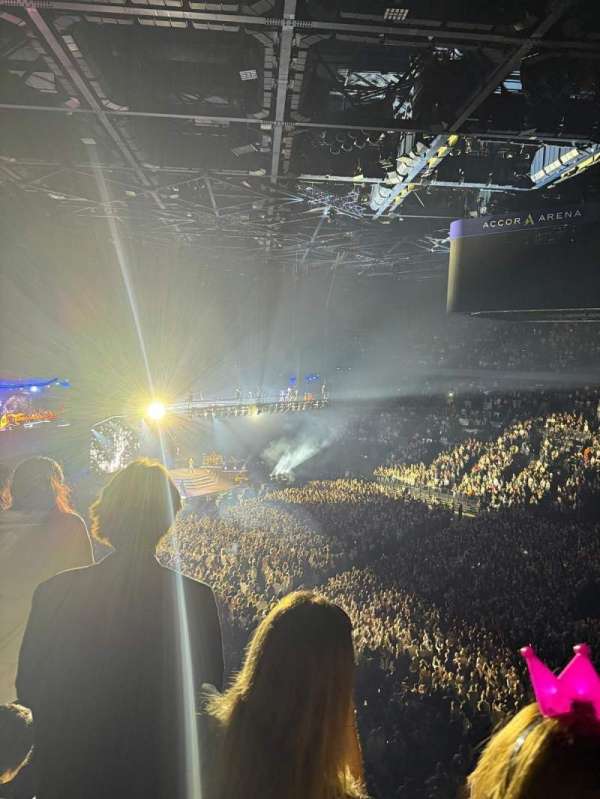 Accor Arena, section: Balcon P, row: 82, seat: 18