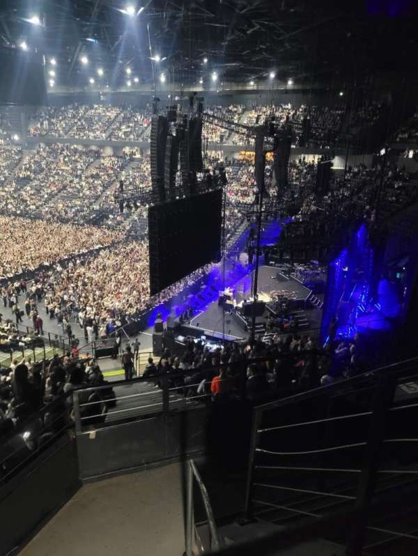 Accor Arena, section: Balcon H, row: 85, seat: 14