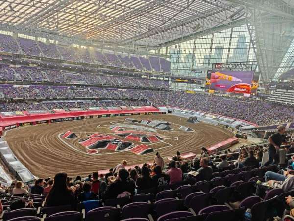 U.S. Bank Stadium, section: 217, row: 15, seat: 15