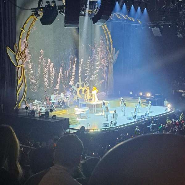CFG Bank Arena, section: 122, row: X, seat: 13
