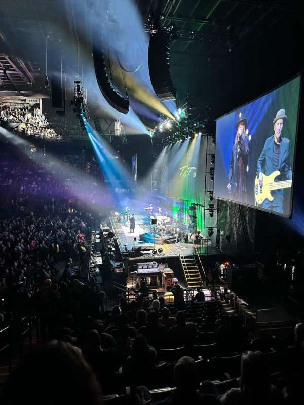 CFG Bank Arena, section: 101, row: P, seat: 12