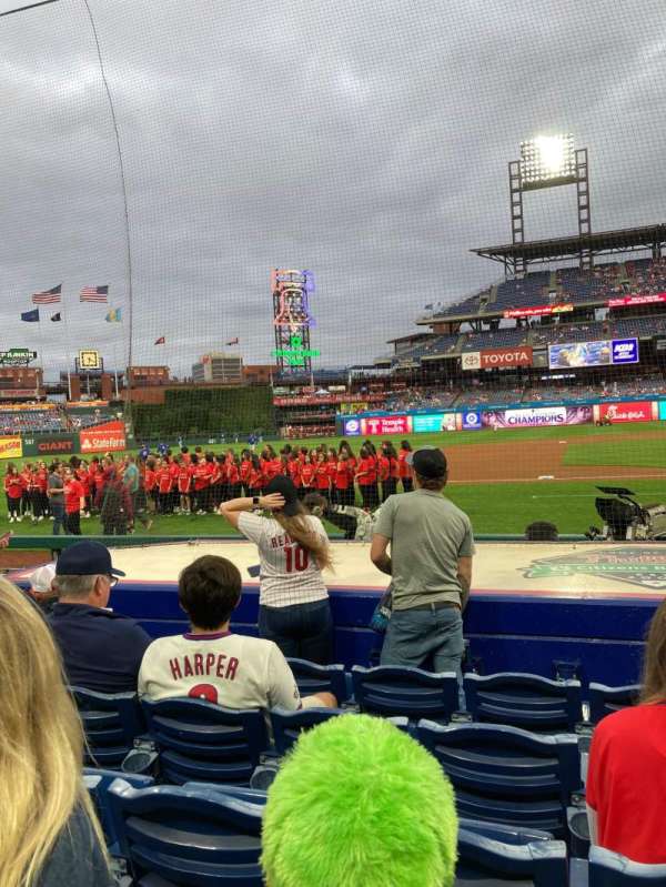 Citizens Bank Park, section: 131, row: 5, seat: 2