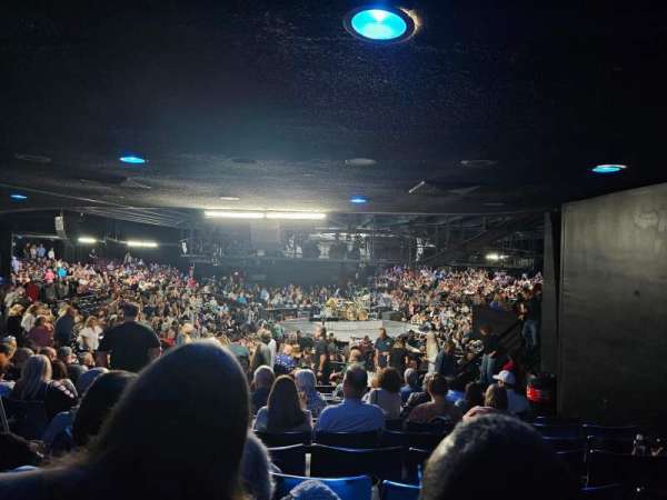 Celebrity Theatre, section: B8, row: 25, seat: 7