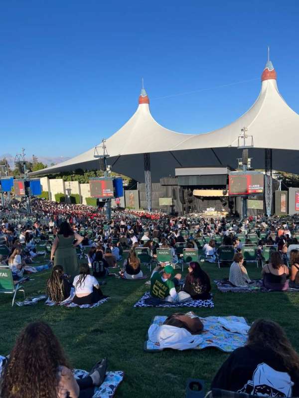 Shoreline Amphitheatre, section: GA