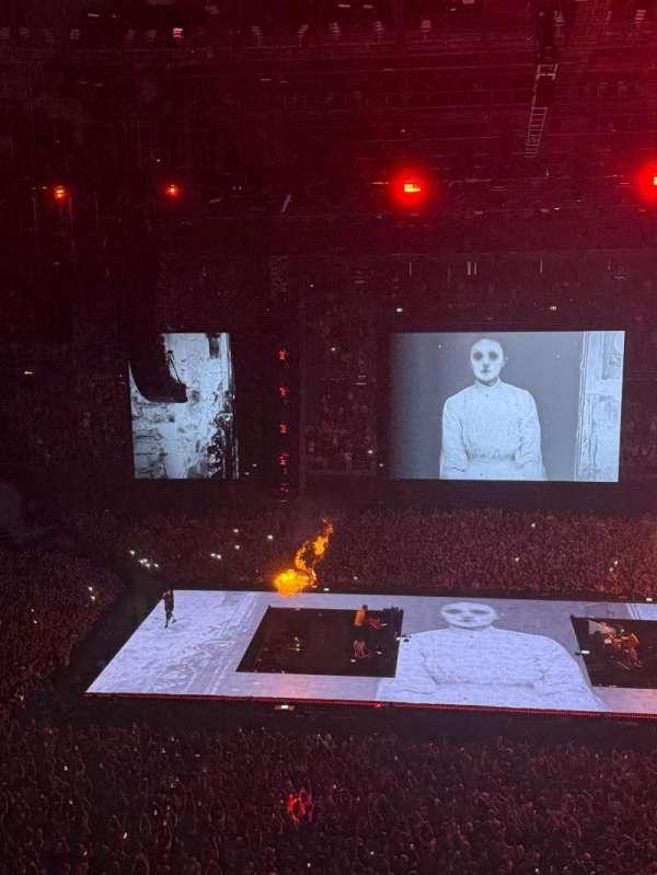 Qudos Bank Arena, section: 81, row: A, seat: 669