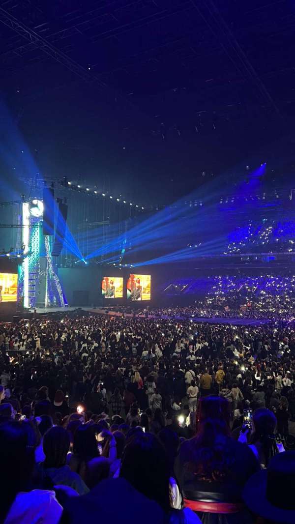 Paris La Défense Arena, section: 105, row: 19, seat: 2