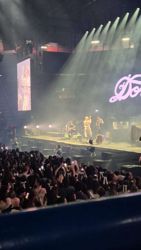 Unipol Forum, section: B20, row: 1, seat: 2