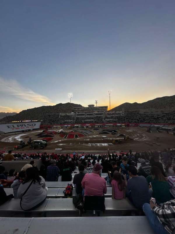 Sun Bowl Stadium, section: 21, row: 44, seat: 20