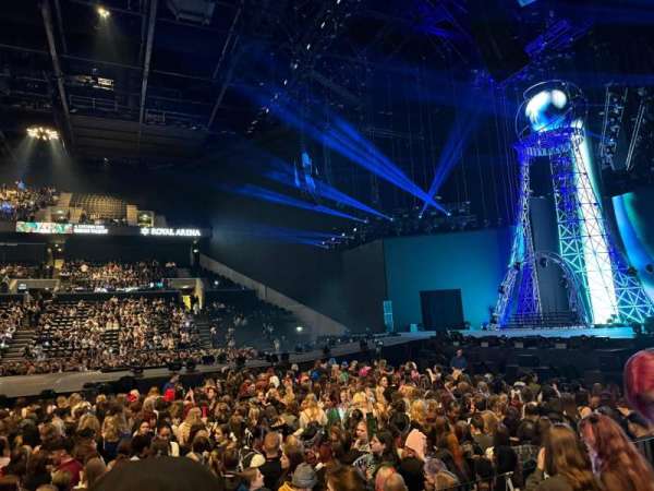 Royal Arena, section: 103, row: 11, seat: 30
