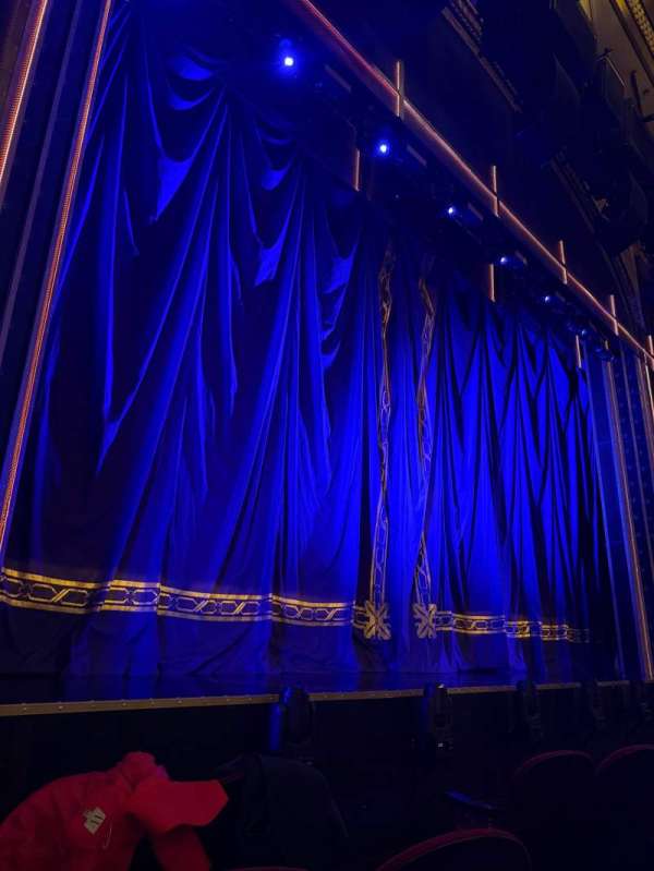 Lena Horne Theatre, section: Orchestra L, row: C, seat: 7