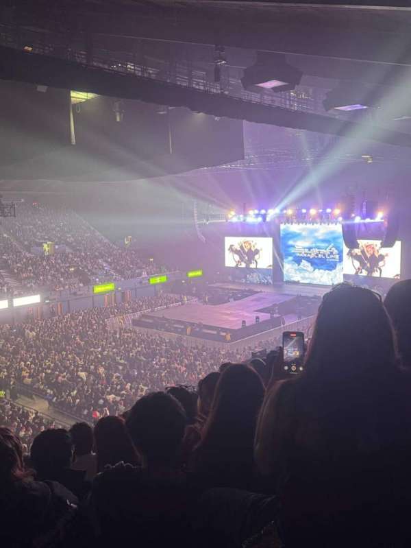 OVO Arena, Wembley, section: N11, row: V, seat: 142