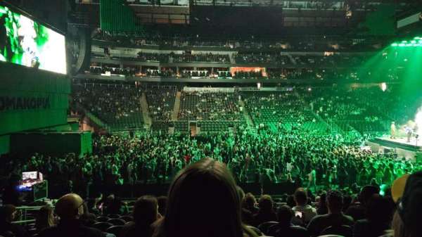 Climate Pledge Arena, section: 02, row: Q, seat: 17