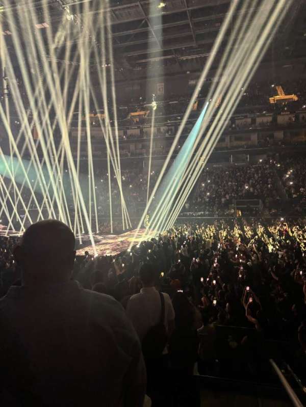Chase Center, section: 115, row: 1, seat: 11-12