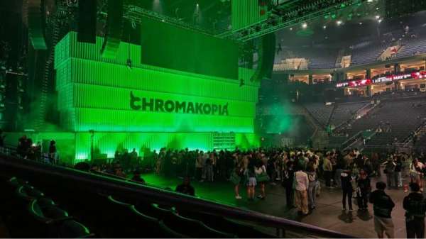 Oakland Arena, section: 114, row: 3, seat: 16