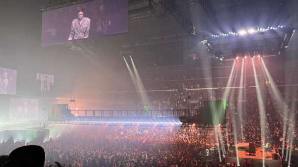 Crypto.com Arena, section: 110, row: 20, seat: 15