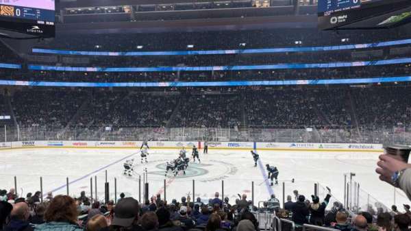 Climate Pledge Arena, section: 01, row: Q, seat: 1